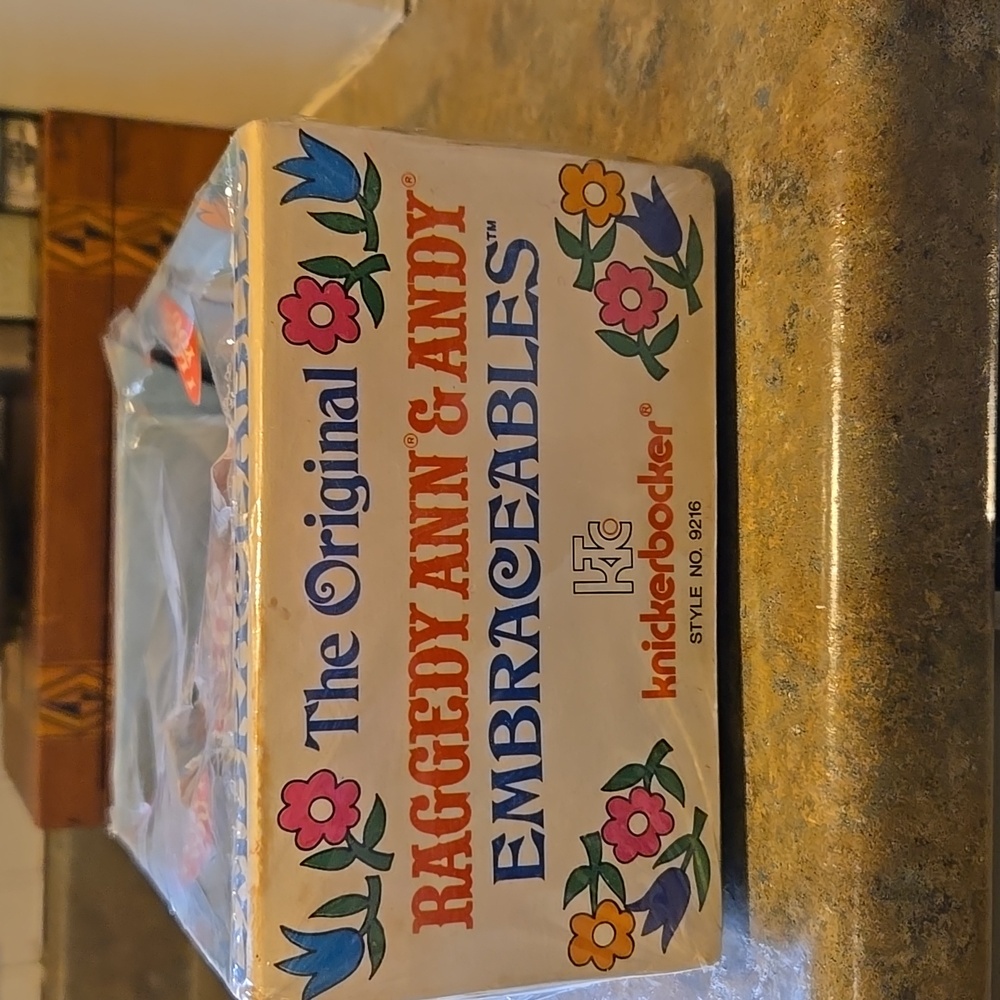 NIB Vintage 1970sRaggedy Ann & Andy Embraceables Dolls - Picture 5 of 5